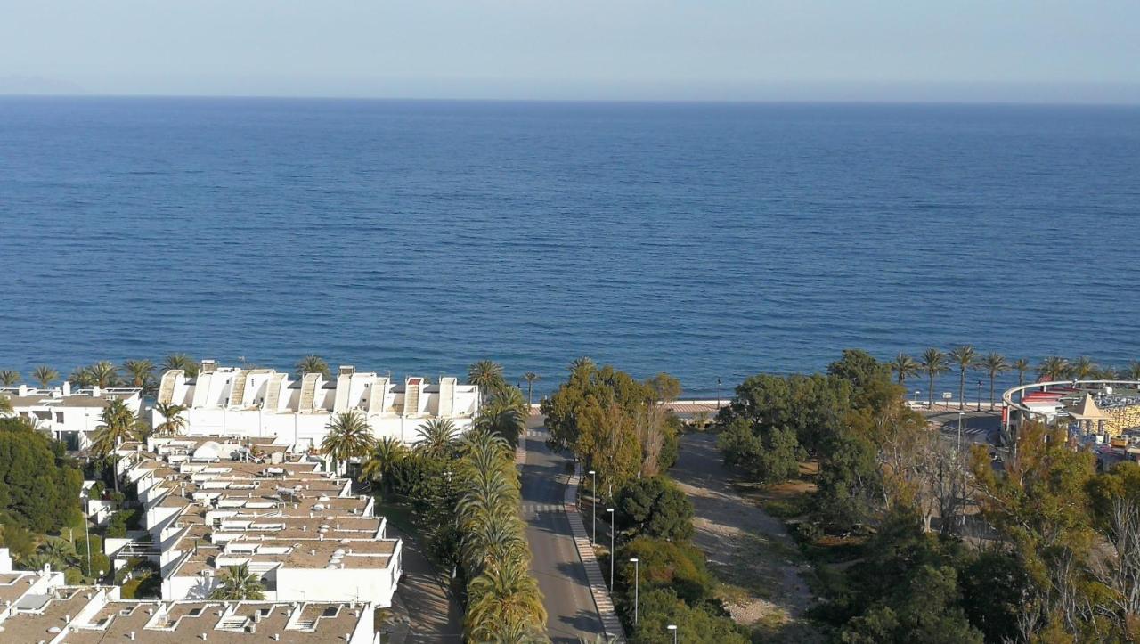 Alojamiento Con Vistas Al Mar Aguadulce  Bagian luar foto