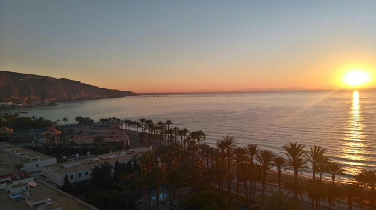 Alojamiento Con Vistas Al Mar Aguadulce  Bagian luar foto